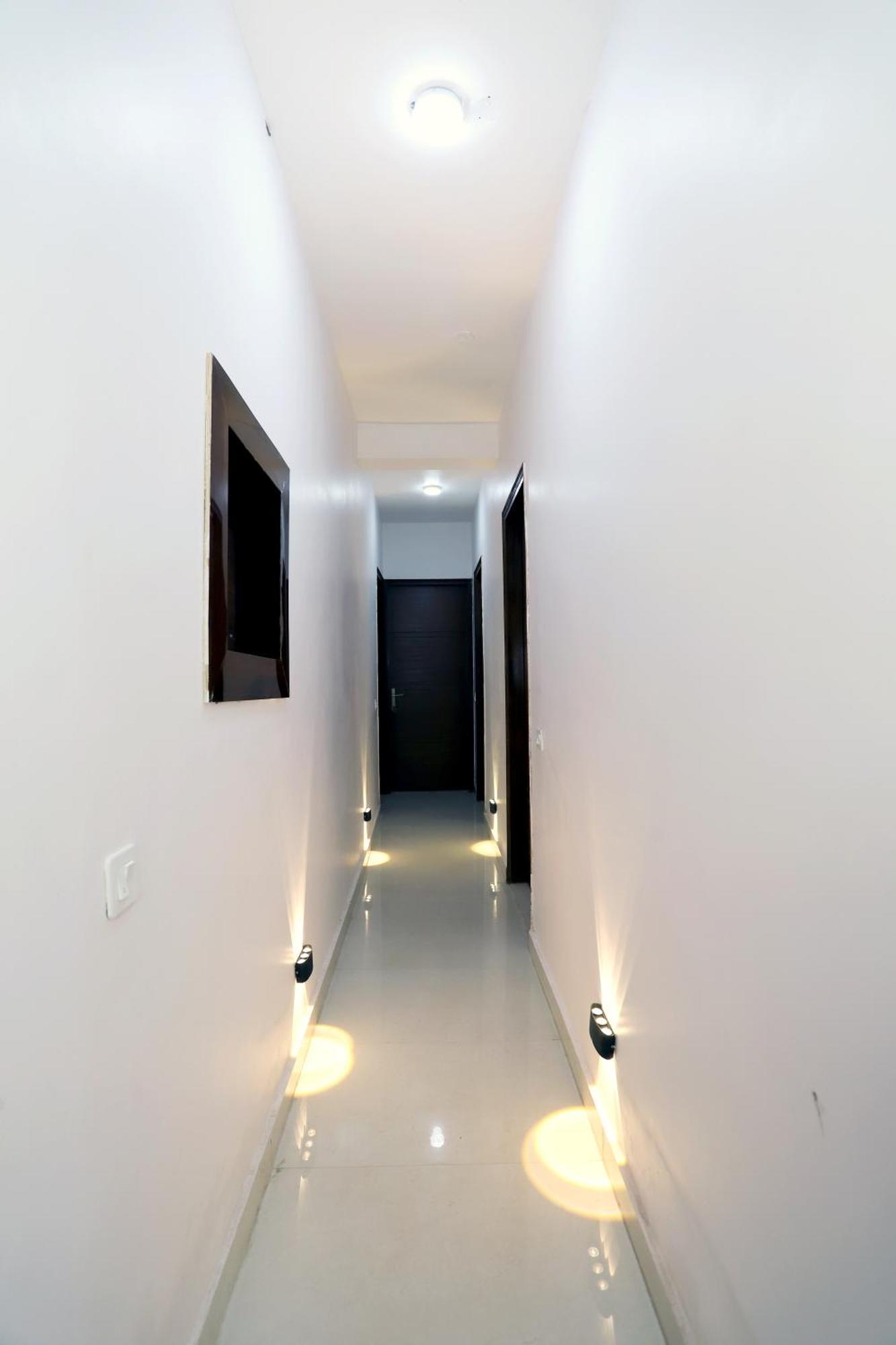 ניו דלהי Vrindavan Guest House מראה חיצוני תמונה