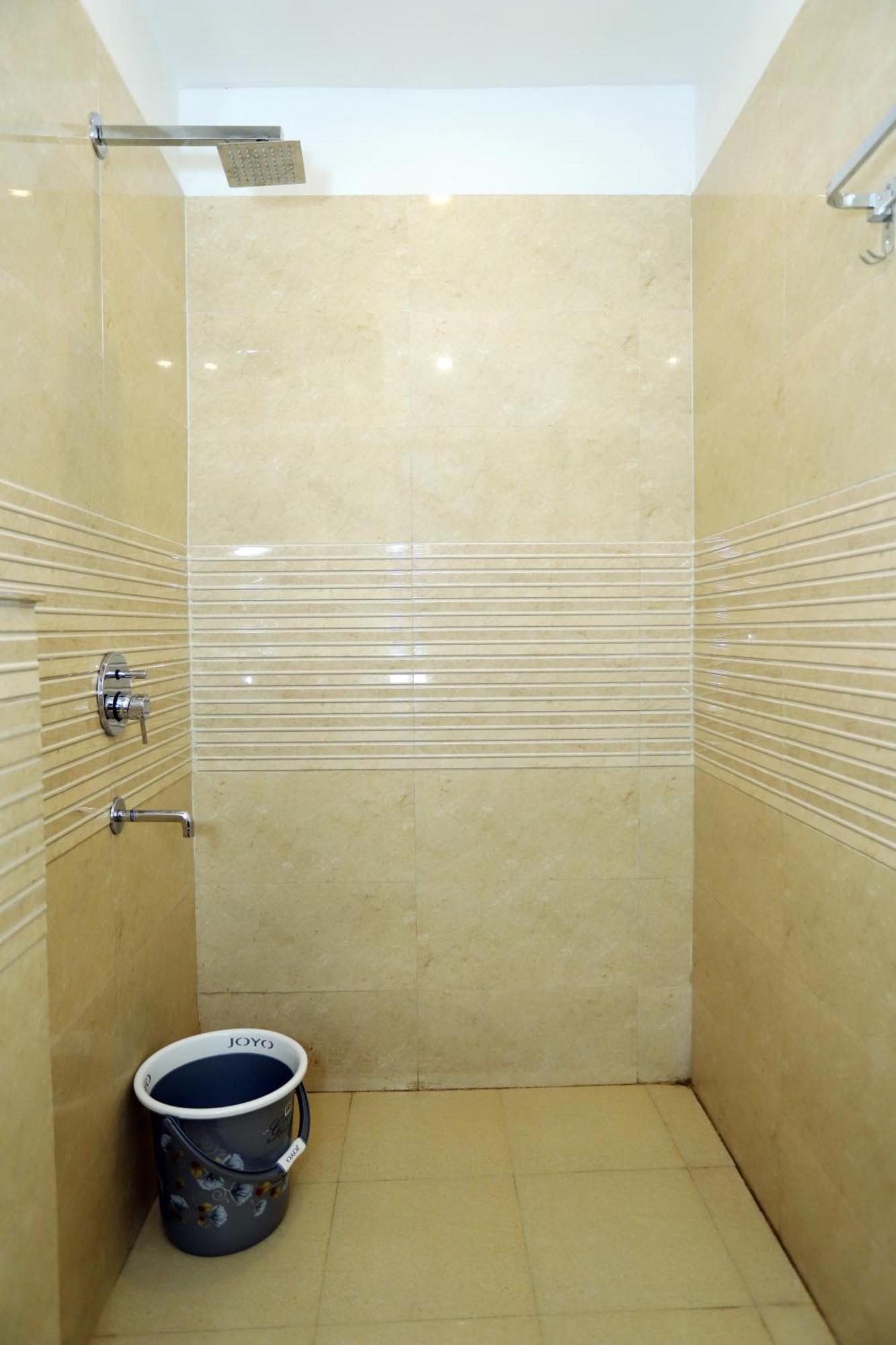 ניו דלהי Vrindavan Guest House מראה חיצוני תמונה